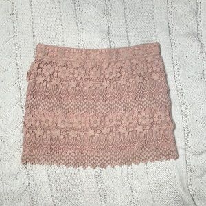 American Eagle lacy skirt 💓